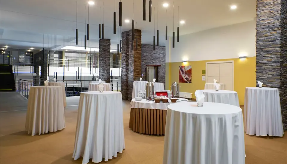 هتل گلدن تولیپ رزا خوتور